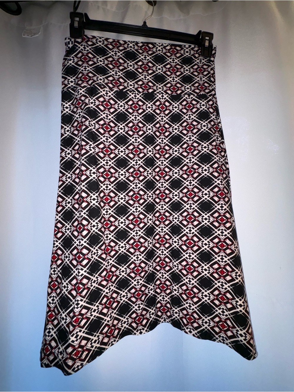 Narianna Black, White & Red Geometric Midi Skirt